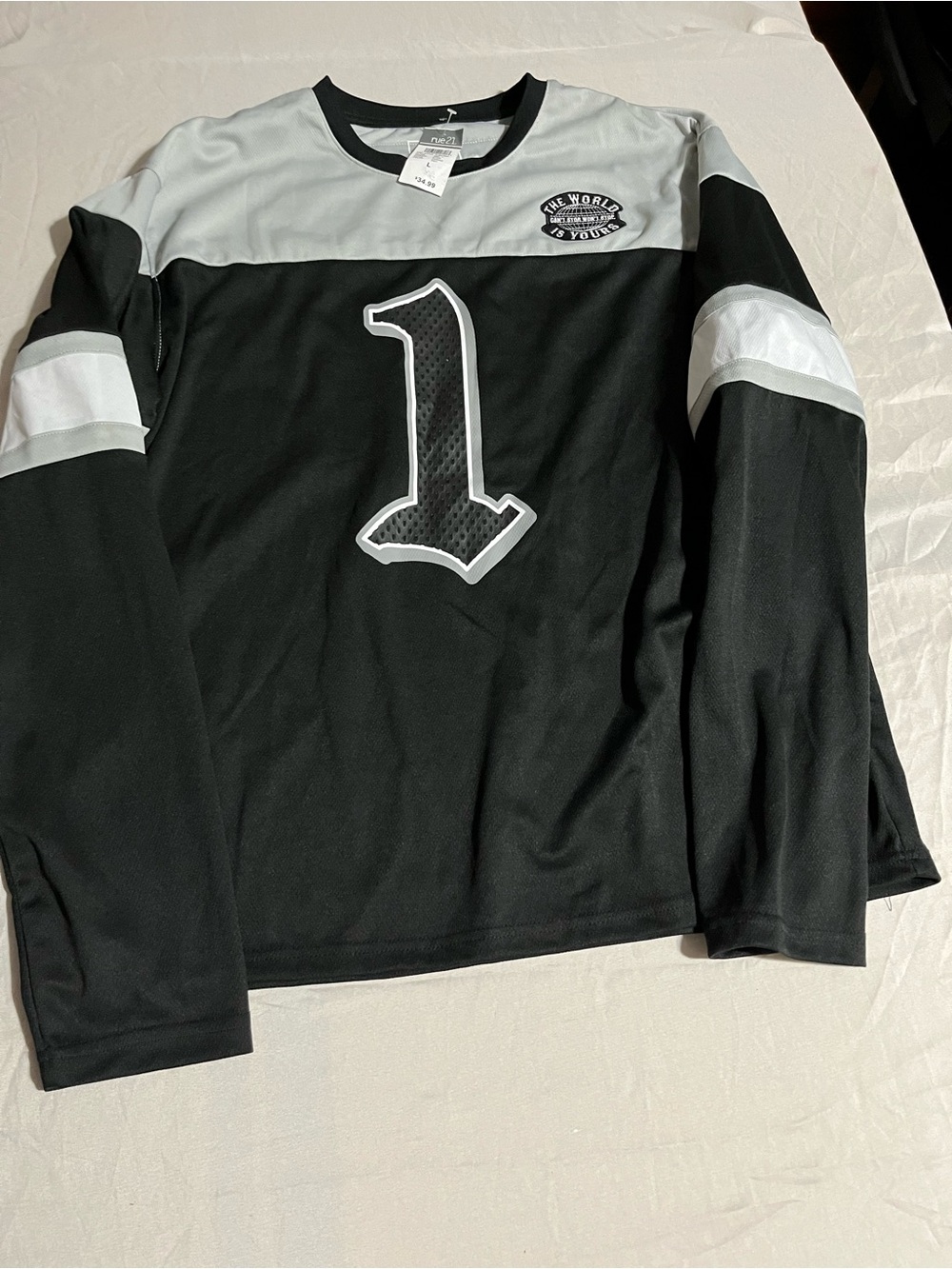 rue21 Black and White Colorblock Long Sleeve Jersey Men’s Size Large NWT